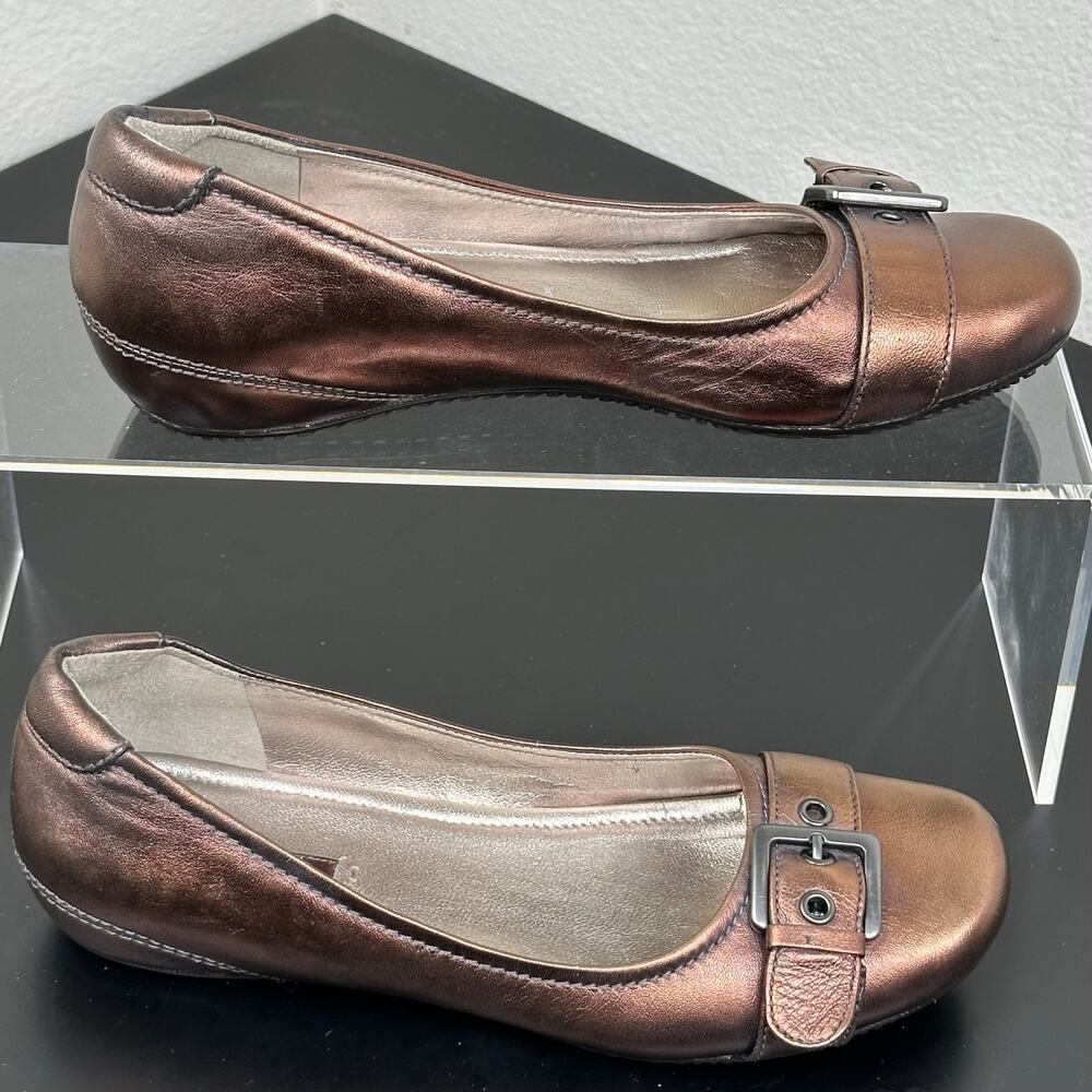 ECCO Women Metallic Bronze Leather Buckle Ballet Flats Size 7.5 EU 38 - Picture 3 of 12